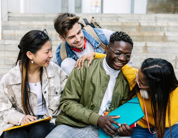 On se rejoint tellement : tes projets, notre appui. 